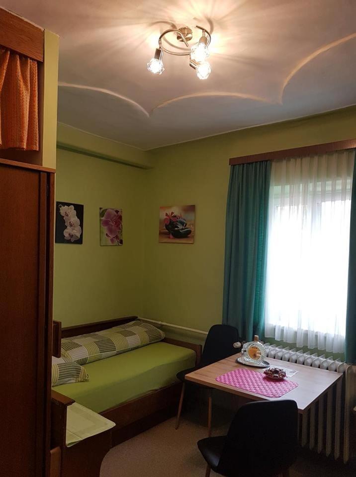 Stadt Pub Zwettl Zewnętrze zdjęcie